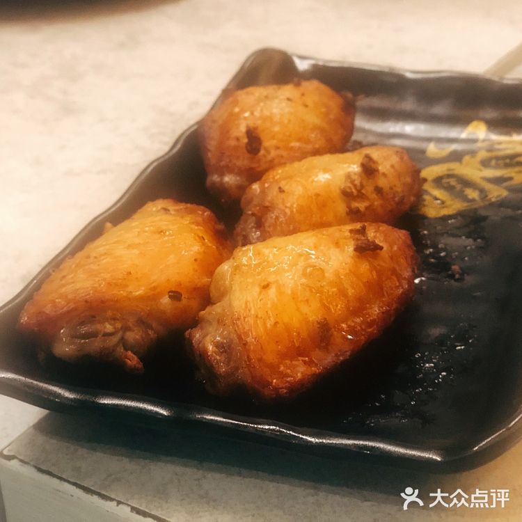 魔都一家电视剧主题网红烧烤🔥B站主题纪录片《人生一串》体验店