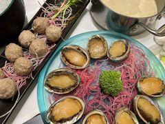 -红鼎豆捞·非遗鲍皇汤火锅(宝丰路店)