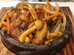 石锅菌菇鸡排饭-和平馆·地道港澳茶餐厅(西门口店)