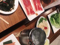 -佬土鹅肠火锅(扬中步行街店)