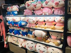 -酷乐潮玩(金桥国际店)