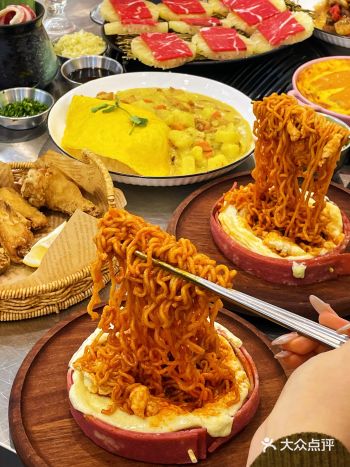 谁能解释一下，这是什么现象？！！