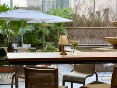 -潮一不贰·法式甜品·生日蛋糕·西式简餐(外滩店)