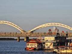 -人民防洪胜利纪念塔