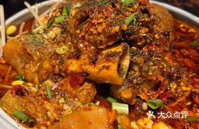 Savory Boiled Pig Trotter
