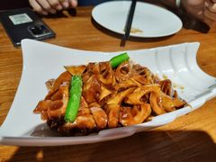 -金枝玉叶上海人家食府(三里河店)