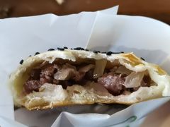 牛肉烤包子-夜未央小吃街