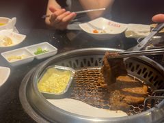 -木槿花韩式炭烤·熟成肉工坊(孙文东路店)