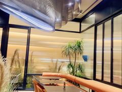 -théATRE茶聚场·餐厅(环球金融中心店)