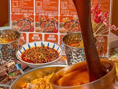 -黄记煌三汁焖锅(新佳丽江汉路店)