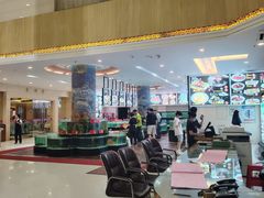 -东豪园林海鲜酒家(南港路辅路店)