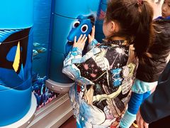 -海底巡游艇:尼莫和好友的海洋世界