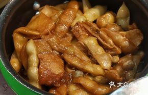 Braised Pork with Green Beans