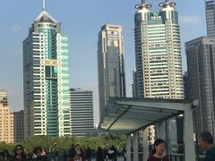 -陆家嘴空中步行连廊