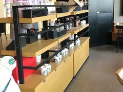 -星巴克臻选(郑州中原万达店)