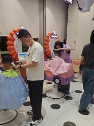-Oh my head儿童理发(绿地·新田360店)