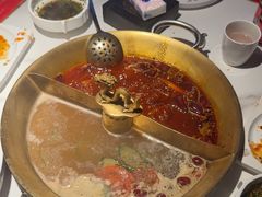 -小龙翻大江文化火锅(宽窄店)