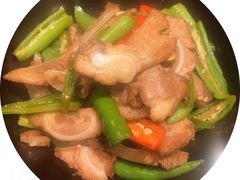 杭椒月牙骨-小土豆北方菜馆(方庄店)