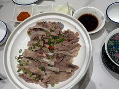 -民族手抓羊肉馆·滩羊手抓·烤全羊