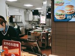-麦当劳(江湾镇店)