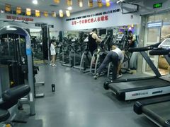 -爱尚游泳健身(外交公寓店)