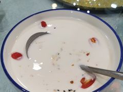 -马尔龙新疆饭店·清真(瑞景店)