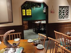 -小凤庭·地道湖北菜武昌鱼·藕汤(38年黄鹤楼店)