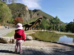 -百里山水画廊-恐龙游乐园