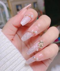 -兔猫ToMoreNails美甲美睫