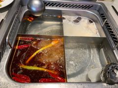 四宫格锅底-海底捞火锅(老城根店)
