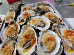 -蚝哥花姐湛江烤生蚝(美丽湾市场店)