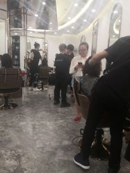 -INSTYLE造型·明星店