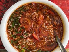 猪肉杂酱米线-傣泐金湾餐厅