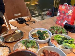 -SHAN山(前滩太古里店)