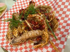 -覃记海鲜美食餐厅