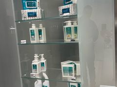 -福奈特洗衣·洗鞋·奢侈品护理(东建路店)