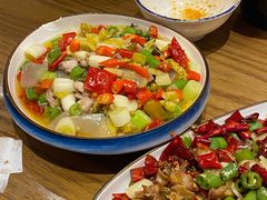 我要吃兔兔-二孃鸡爪爪(东风路总店)