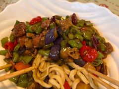 茄子肉丁小公鸡双拼拌面-文三里屯面馆(三里屯店)