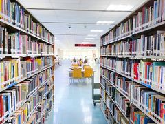 -南山图书馆(常兴路店)