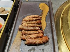 -铭牛烧肉·和牛海鲜自助(高新月牙湖店)