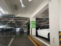 -浦东机场p4停车场