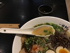 -一豚轩·烧鸟·豚骨拉面(五四路店)