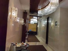-金美华轩(东方路齐鲁店)