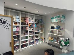 -MINI MARS 移动的空间站乐园·餐饮·派对(浦东金桥店)