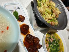 -金枝玉叶上海人家食府(三里河店)