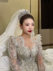 -LOVINA洛维娜婚纱礼服