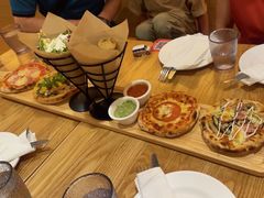 -城市大道红炉披萨烘焙坊