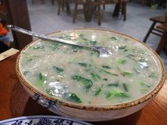-黄桷树曹家私房菜(江与城店)