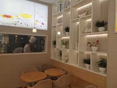 -好利来(八角店)