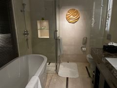 -青岛海尔洲际酒店